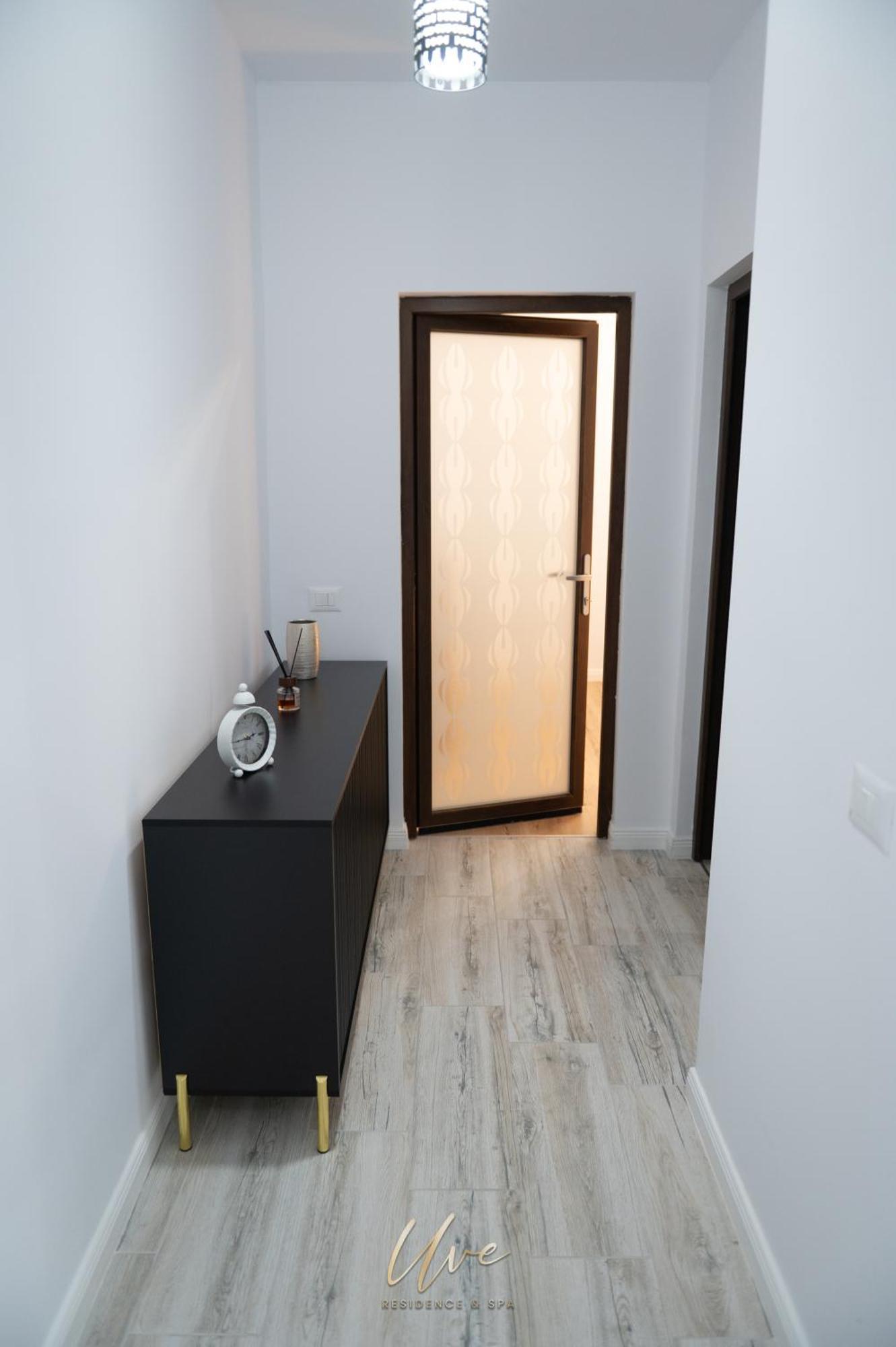Uve Residence & Spa Piatra Neamţ Exterior foto