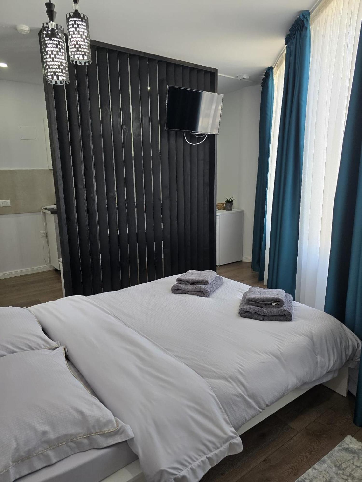 Uve Residence & Spa Piatra Neamţ Exterior foto