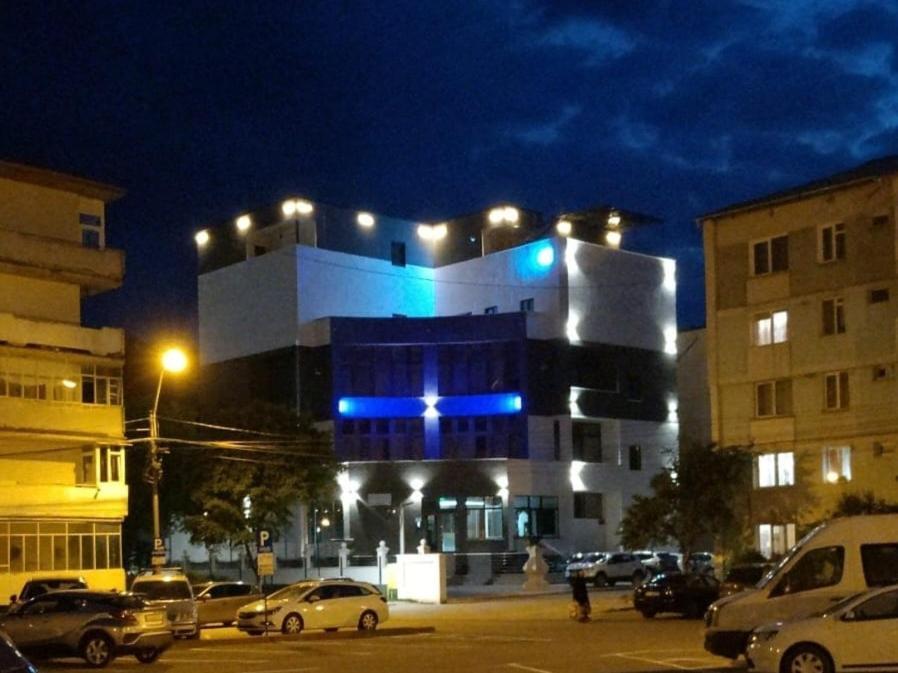 Uve Residence & Spa Piatra Neamţ Exterior foto