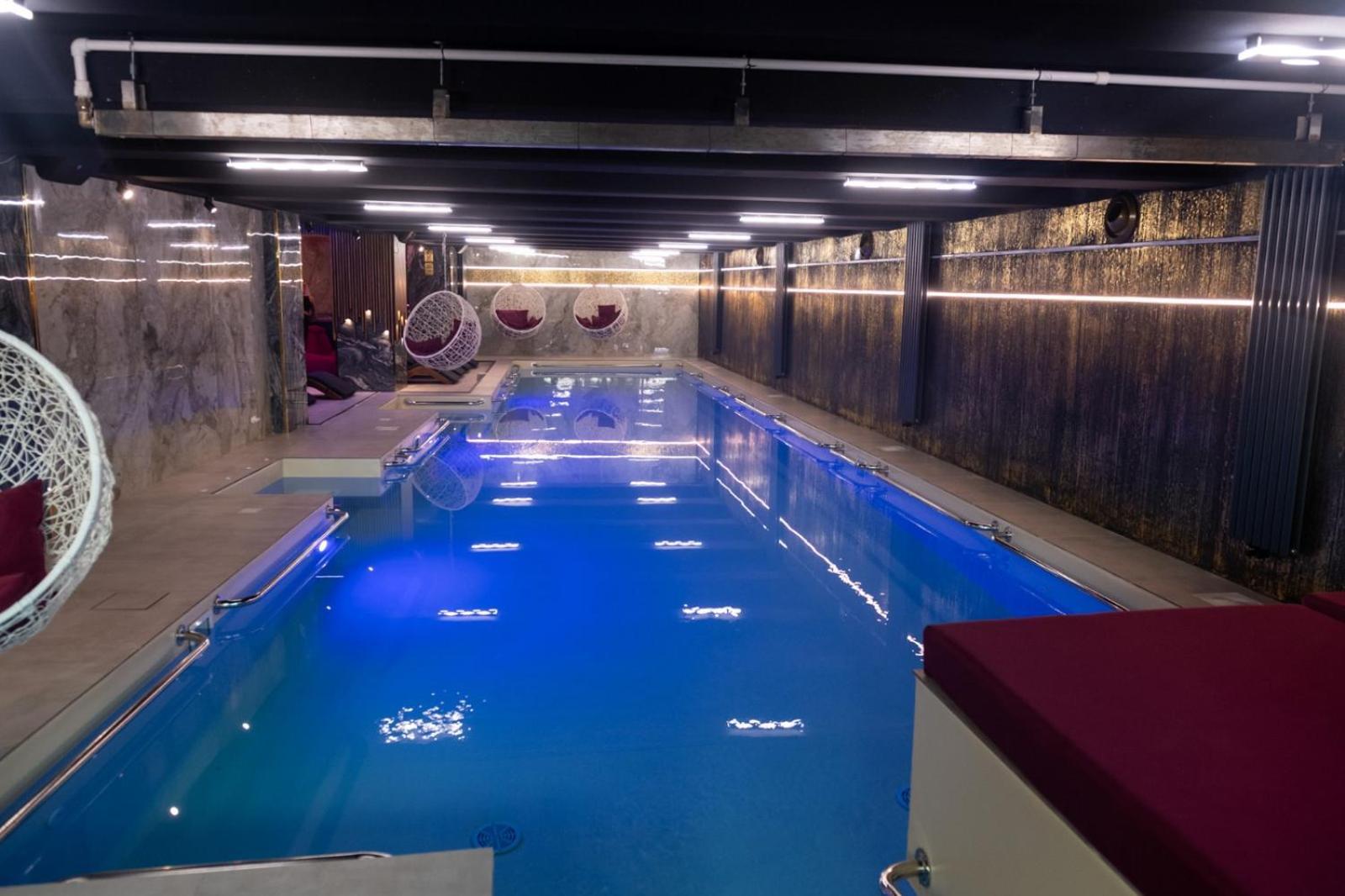 Uve Residence & Spa Piatra Neamţ Cameră foto